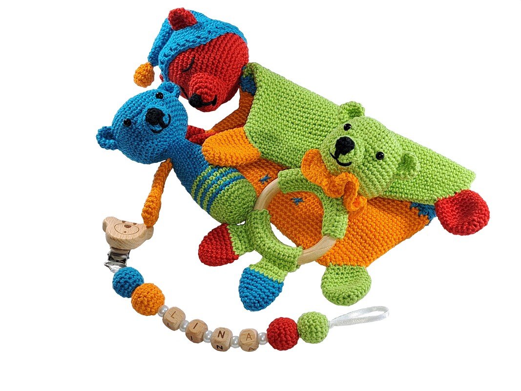 Babyset - grabbing toy - rattle - pacifier chain - cuddly cloth - PDF file