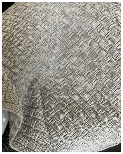 Babydecke Würfelmuster