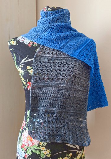 Häkelanleitung für den vielseitigen Schal Vroni 2.0 mit 14 Mustern