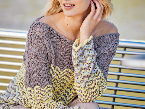 Ajour-Pulli mit Streifendekor