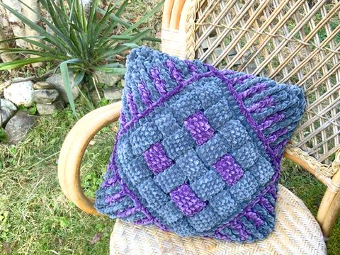 Kissen WEB  aus Kuschelwolle / Teddywolle