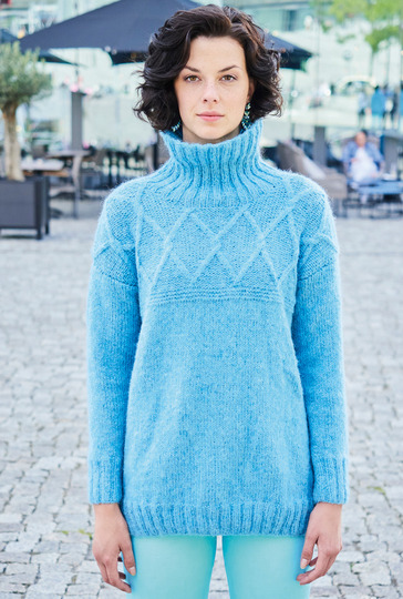 Pulli mit Rhombenmuster und Rollkragen in Türkis