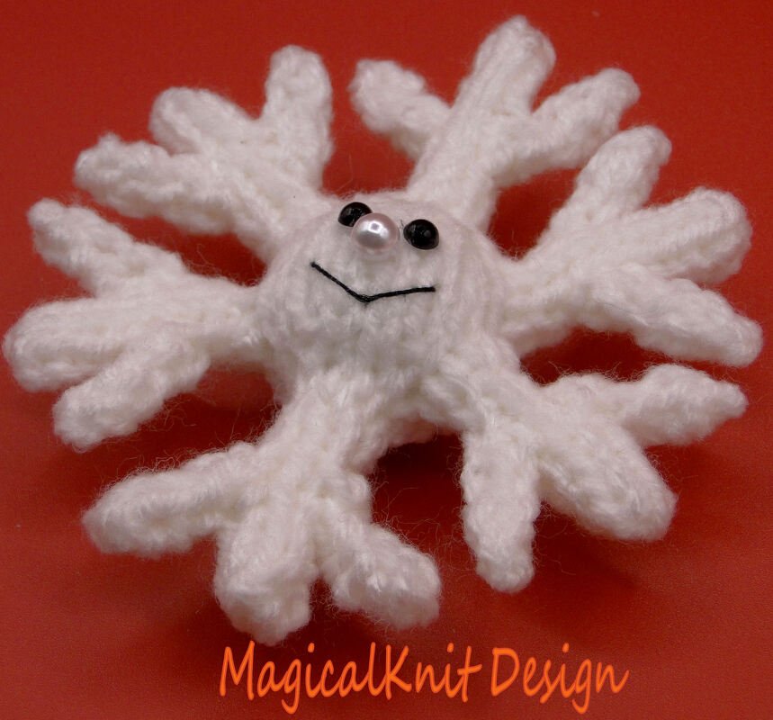 joy the snowflake knitting pattern Christmas decorations soft baby toys - Image 3