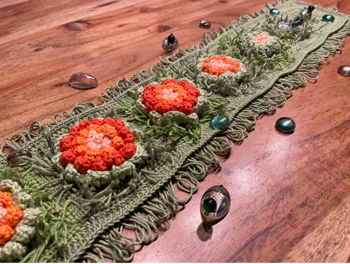 Tischläufer Oster-Frühling-Sommer-Feeling Häkelanleitung