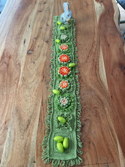 Tischläufer Oster-Frühling-Sommer-Feeling Häkelanleitung