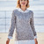 Zarter Pulli im Lacemuster