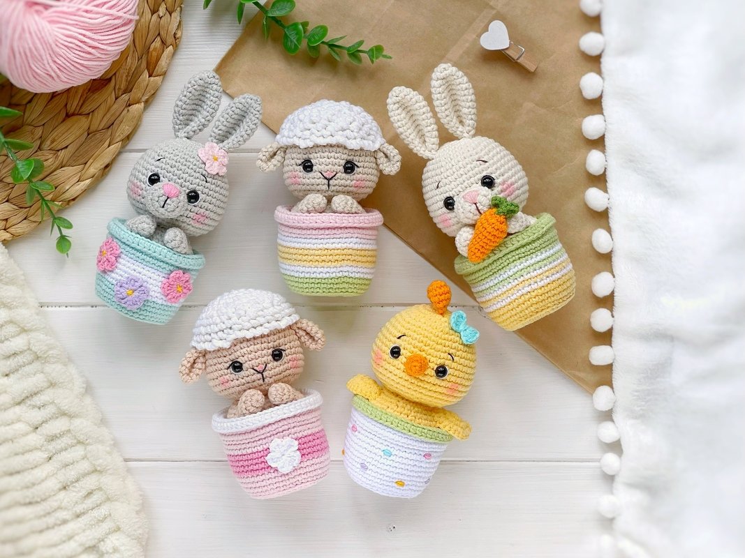 Easter friends amigurumi: bunny, chick and sheep (Crochet pattern)