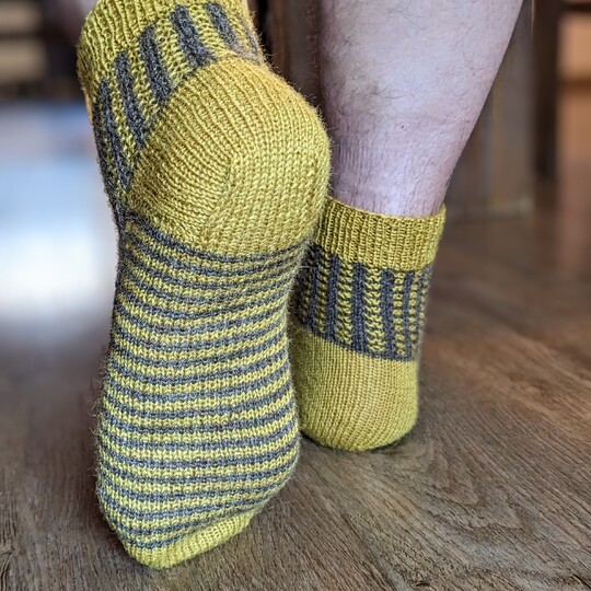 Strickanleitung Cornstripesocks