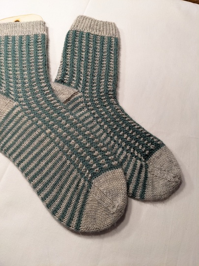 Strickanleitung Cornstripesocks