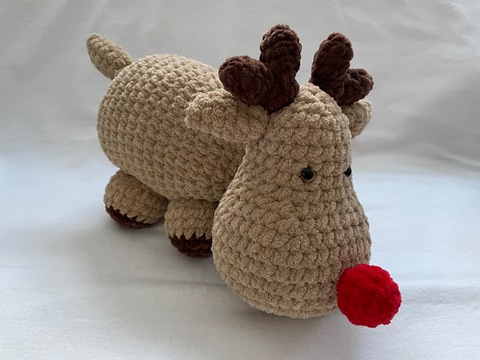 Elvis, das kleine Rentier - Häkelanleitung für Weihnachtsdekoration