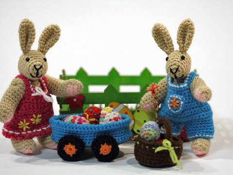 Häkelanleitung Hase Ongie & Kleidung & Bollerwagen