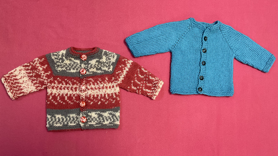 Die einfachste! Raglan Babystrickjacke Gr. 52 100 Gramm Wolle und los gehts