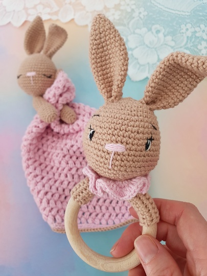 Baby rattle "Bunny Polly" - crochet pattern PDF