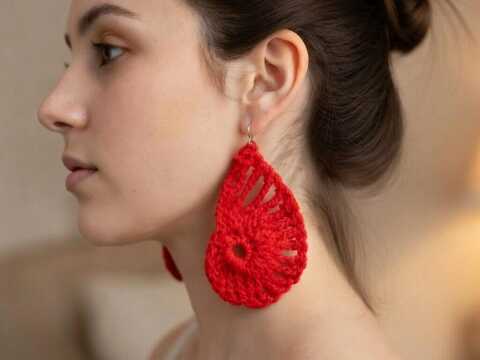 Crochet Leaf Earrings Pattern + Video (English-Only Tutorial)