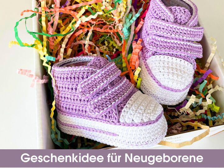 Crochet Baby Sneakers Pattern – High Top Booties with Velcro – 4 Sizes PDF