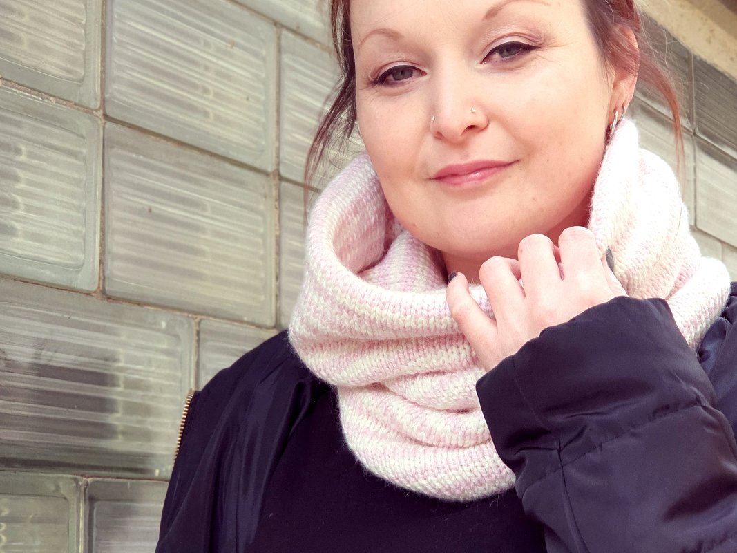 "Ann Candy" Strickanleitung für einen doppelten Loop im Ringelmuster - Bild 4