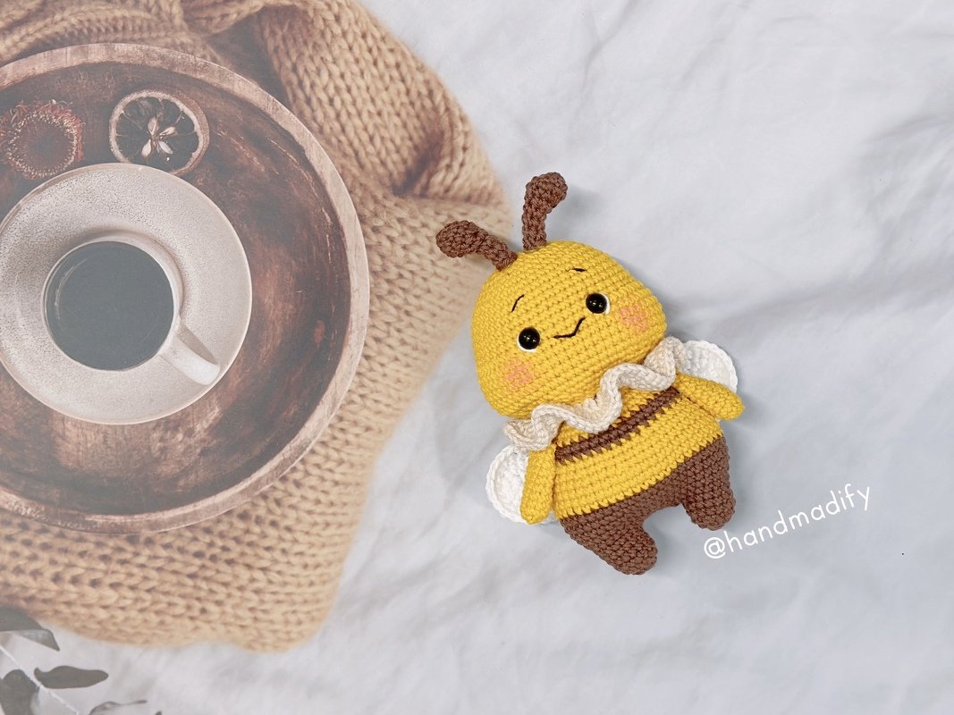 Bee Amigurumi - Image 4