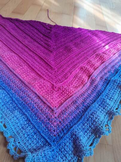 Zitronette - Häkelanleitung für ein stilvolles Dreiecktuch