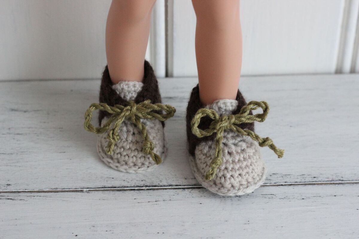 Dolls Acorn Booties Crochet Pattern - Image 3