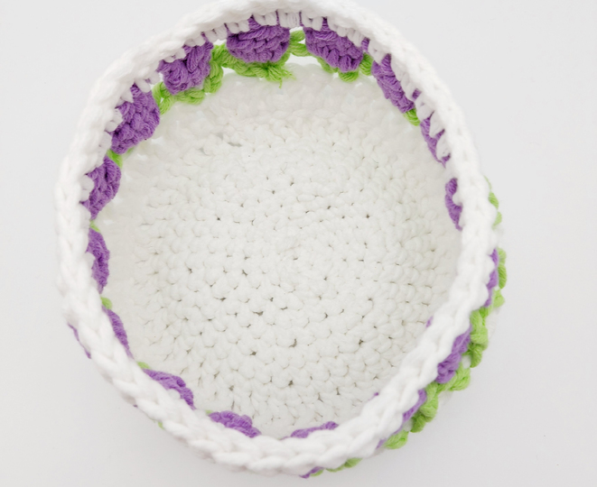 Körbchen mit Tulpenmuster