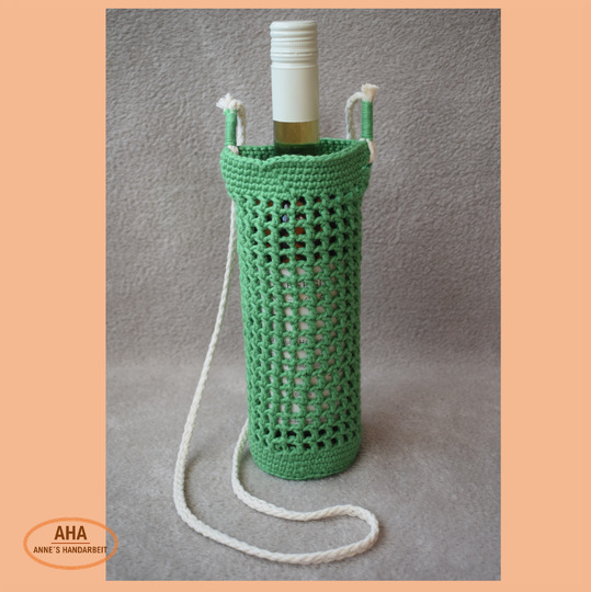 Friedolin - gehäkelter Weinflaschenhalter