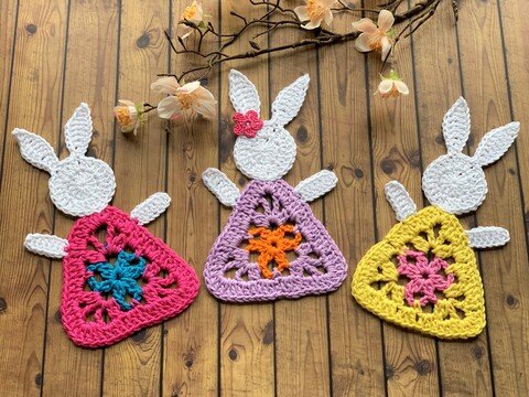 Häkelanleitung bunte Häschen aus Wollresten