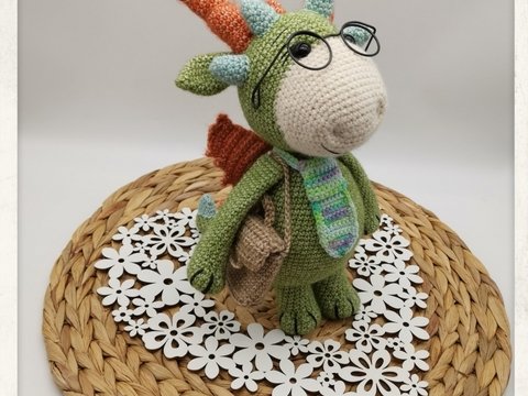 Häkelanleitung Drache Norbert