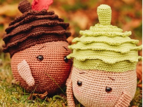 Eila die Eichel Häkelanleitung