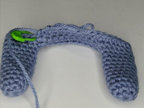 Kurzanleitung zum Verbinden der Beine