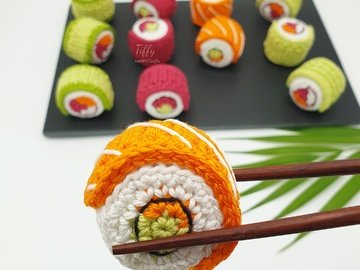 Sushi California Roll (Uramaki Sushi) Crochet Pattern PDF