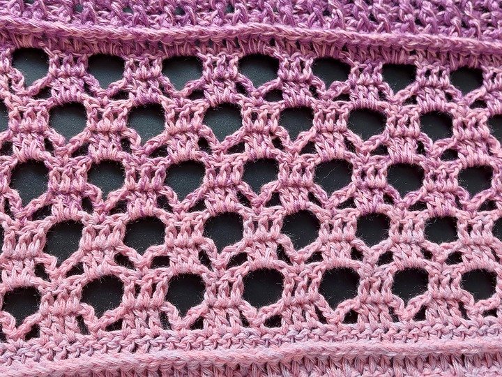 Triangular scarf „Tandrielle BE“ – Crochet Pattern