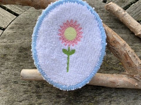Abschminkpad Blume 2023 Stickdatei ITH 10x10 cm Waschpad Kosmetikpad