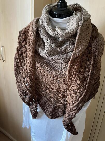 Häkelanleitung Laluna flaches Dreieckstuch gehäkelt