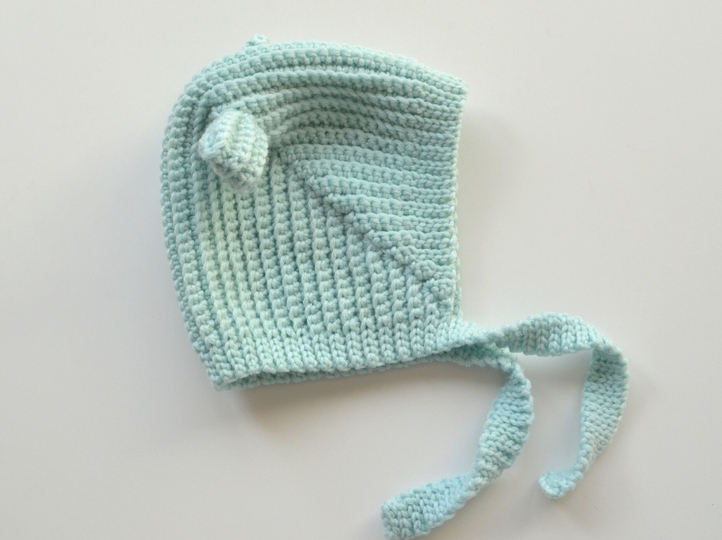 Crochet baby bonnet pattern, infant hat with ears, PDF pattern tutorial
