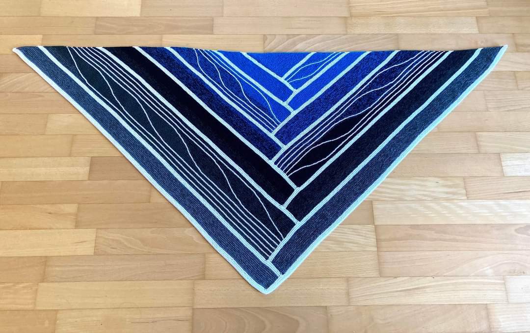 Tuch Estagios als PDF Datei