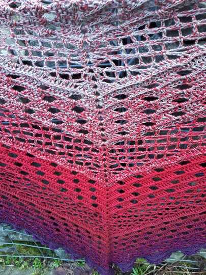 Häkelanleitung - Tuch "Qirdonna"