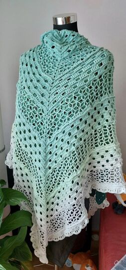 Häkelanleitung - Tuch "Qirdonna"