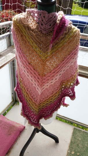 Häkelanleitung - Tuch "Qirdonna"