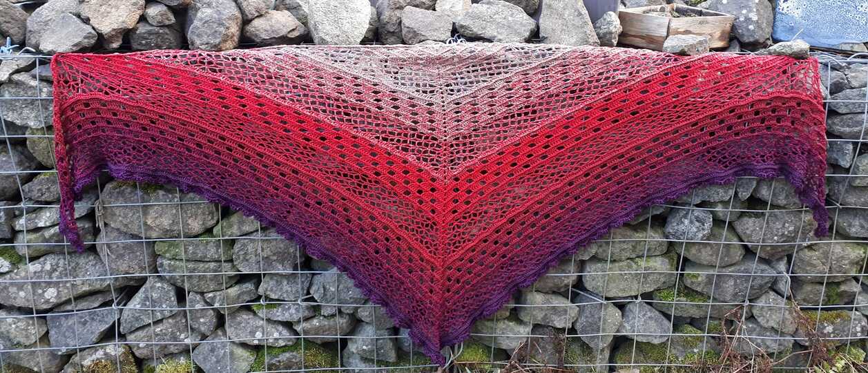 Häkelanleitung - Tuch "Qirdonna"