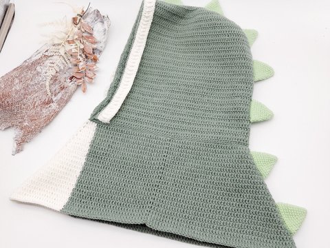Dino-Poncho für Fasching - Häkelanleitung, deutsch