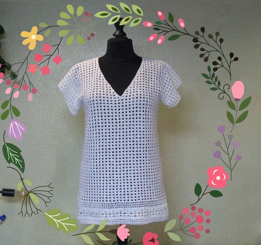 Weiße Häkeltunika mit Kästchenmuster und Zierabschluss am Saum