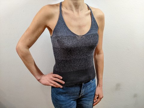 Strickanleitung Spaghetti Top mit V-Ausschnitt