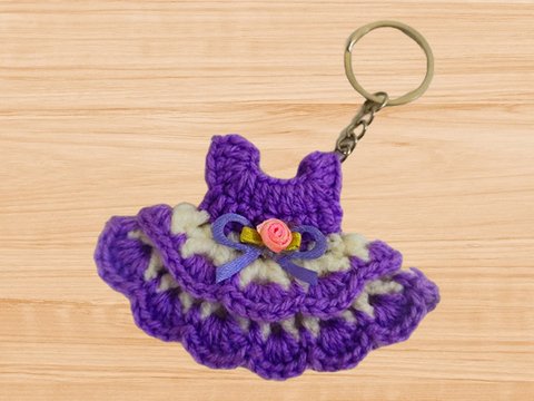 Mini Dress Keychain Crochet Pattern PDF + Video Tutorial (English)