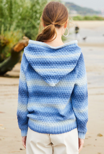 Kapuzenpulli mit Zopfmuster