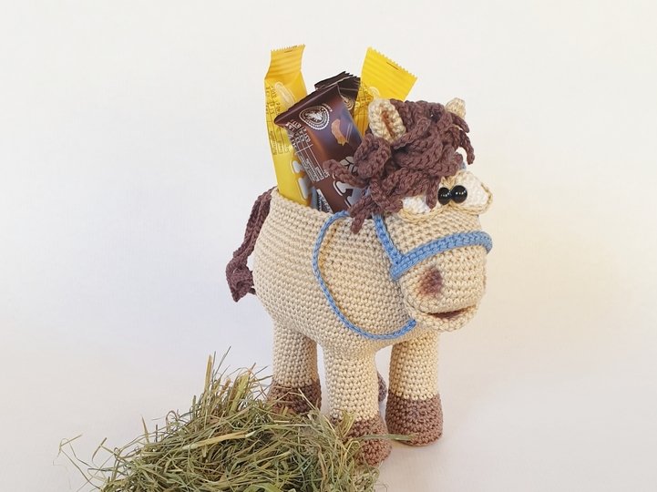 Häkelanleitung Pferdinand der Gaul