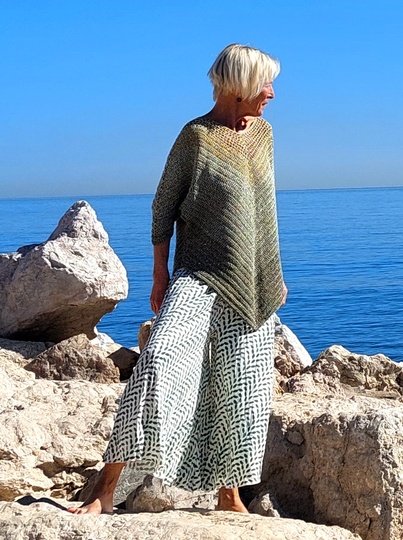 "Happy Tunika" mit Zacken, alle Größen, von oben nach unten gehäkelt