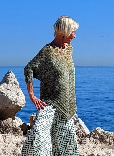 "Happy Tunika" mit Zacken, alle Größen, von oben nach unten gehäkelt