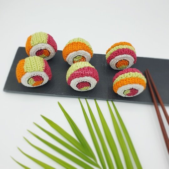 Rainbow Sushi – Häkelanleitung für Kinderküche & Kaufladen
