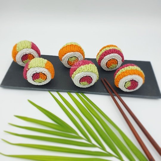 Rainbow Sushi – Häkelanleitung für Kinderküche & Kaufladen