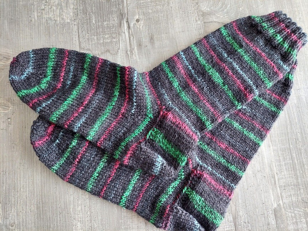 Strickanleitung für Herrensocken Größe 46/47!